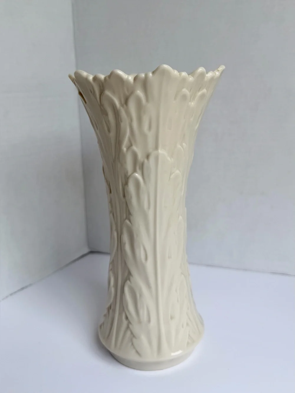 Lenox Woodland Collection Vase 8.5”
